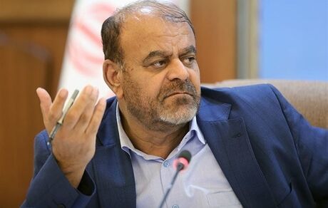 وزیر راه دستور برخورد با گرانفروشان بلیت اربعین داد