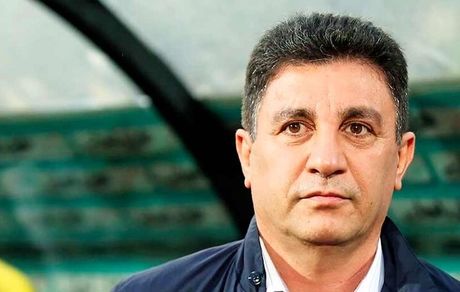 قلعه‌نویی: وظیفه کسب نتایج خوب و شاد کردن دل مردم است