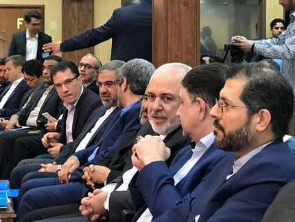 
آغاز کنفرانس یکجانبه‌گرایی و حقوق بین‌الملل با حضور ظریف
