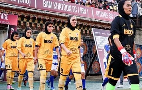 خاتون بم مقتدرانه قهرمان نیم فصل لیگ برترفوتبال بانوان شد