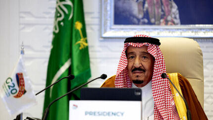 پادشاه عربستان از بیمارستان مرخص شد