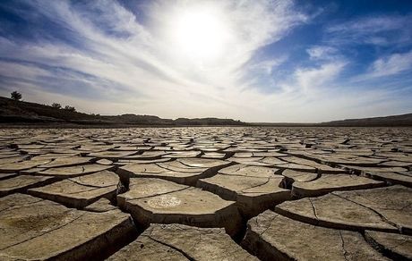 تکذیب ورود ایران به دوران ترسالی 