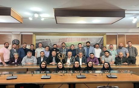 عذرخواهی پرسپولیس بخاطر عکس زشت از حضور بانوان باشگاه