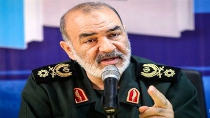 فرمانده کل سپاه: دشمنان ترسیده‌اند و در آماده‌باش هستند
