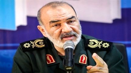 فرمانده کل سپاه: دشمنان ترسیده‌اند و در آماده‌باش هستند