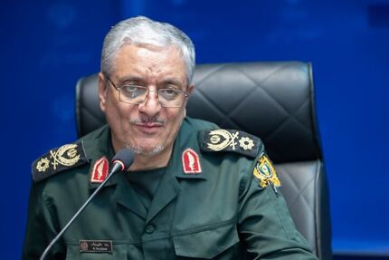 سخنگوی وزارت دفاع: تا ۳ رده، جایگزین‌های هر فرمانده از قبل مشخص است / جنگ ادامه جنگ ۱۲ روزه است