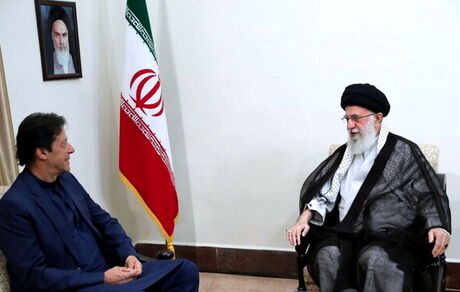رهبر انقلاب: پایان درست جنگ یمن تأثیرات مثبتی در منطقه خواهد داشت

