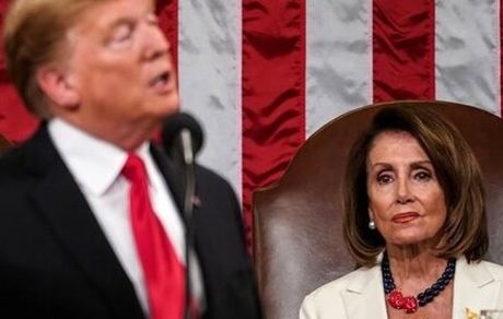 پلوسی و ترامپ بار دیگر به جان هم افتادند