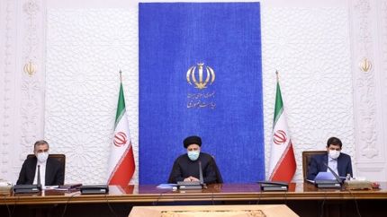 ساماندهی فعالیتهای غیرسازنده برخی بانکها و مؤسسات اعتباری