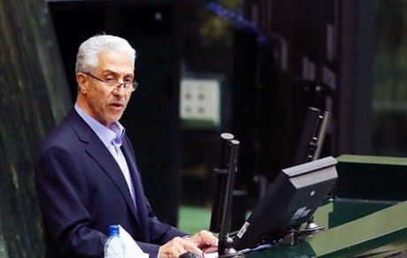 وزیر علوم: فضای علم و فناوری کشور را باید شفاف‌تر کنیم