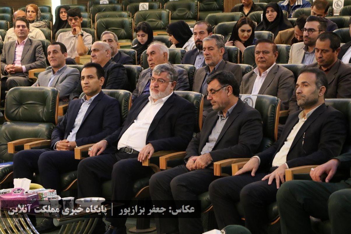 آیین تجلیل از قهرمانان و مدال‌آوران ورزش استان آذربایجان‌غربی / تصاویر