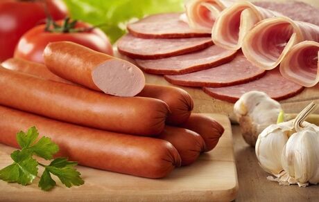 نقش موثر سوسیس و کالباس در ابتلا به سرطان روده بزرگ