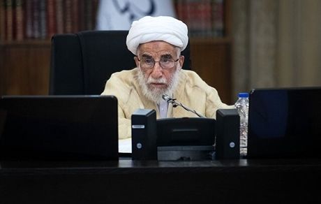 تاکید جنتی بر مسائل معیشتی و فرهنگی