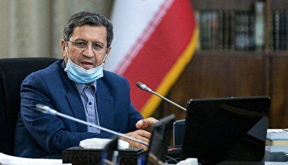 وعده ارزی همتی: وضعیت بهتر می‌شود