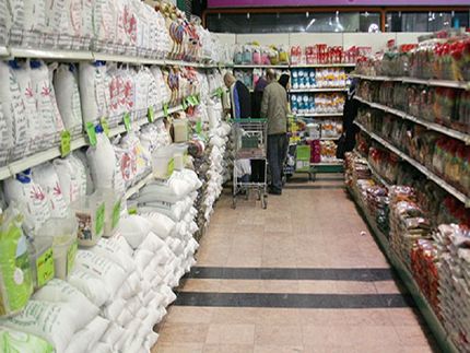 تامین کالاها اساسی با ارز چهار هزار و ۲۰۰ تومانی ادامه دارد