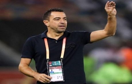 ژاوی تماشاگر دیدار پرسپولیس - شارجه