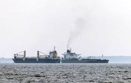 توقف بارگیری نفت در دریای سیاه