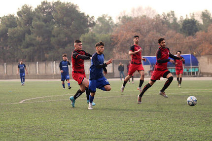 آلودگی هوا، مسابقات فوتبال در تهران را لغو کرد