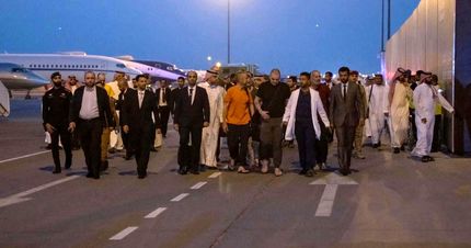 آزادی ۱۰ اسیر جنگی بازداشتی توسط روسیه با وساطت عربستان