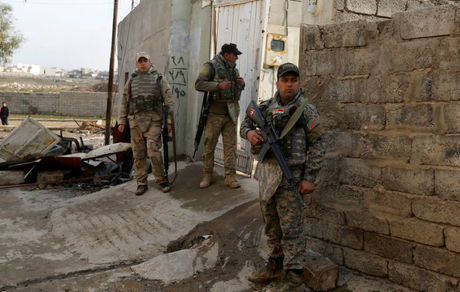 کشته شدن ۷ نیروی پلیس عراق در پی حمله داعش