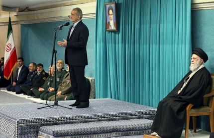 رئیس جمهور: وحدت حرف اول و آخر را می‌زند