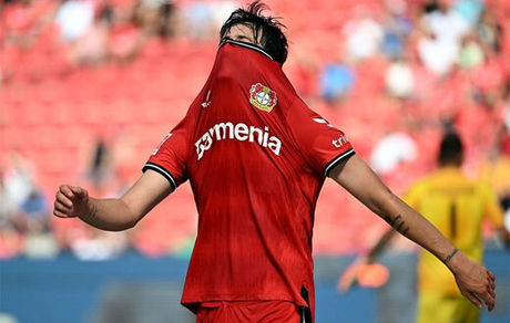 بایر لوکوزن، سردار آزمون را می‌فروشد