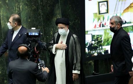 بیانیه نمایندگان مجلس خطاب به رئیس جمهور: ایران بعد از راستی آزمایی، به سراغ انجام تعهدات خود برود