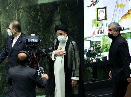 بیانیه نمایندگان مجلس خطاب به رئیس جمهور: ایران بعد از راستی آزمایی، به سراغ انجام تعهدات خود برود