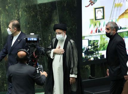 بیانیه نمایندگان مجلس خطاب به رئیس جمهور: ایران بعد از راستی آزمایی، به سراغ انجام تعهدات خود برود