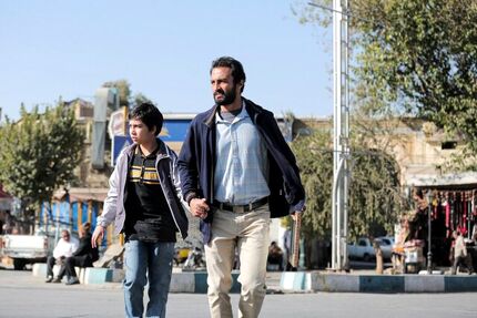 فرهادی با «قهرمان» مسافر کن شد