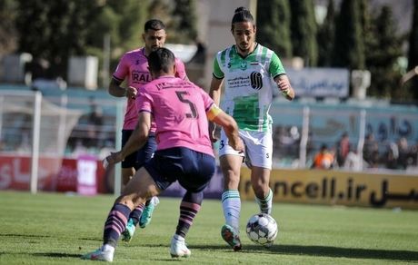 عبور خیبر خرم‌آباد از سد آلومینیوم اراک