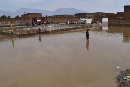 بارش‌های سیل‌آسای پاکستان ۳۱۰ کشته در پی داشت