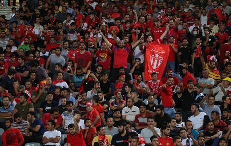 وزیر ورزش و جوانان، اجاره ورزشگاه آزادی برای نساجی را رایگان کرد