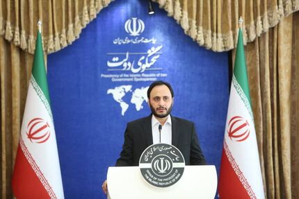 دلیل کندی اینترنت، موج ششم کروناست / آزادسازی ۵۰ هزار خودروی دپو شده با دستور رییس‌جمهور / سفر رییس جمهور به قطر ارتباطی با مذاکرات وین ندارد