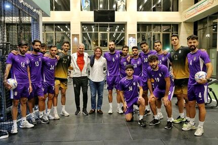 سرمربی استقلال در اردوی تیم ملی برای کی‌روش آرزوی موفقیت کرد