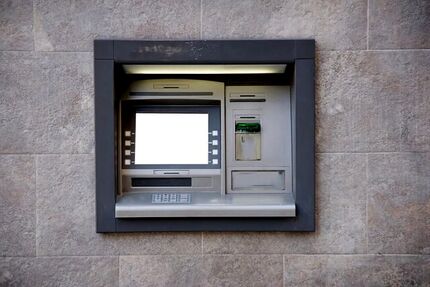 دیوان عدالت اداری، محدودیت کارت به کارت را ابطال کرد