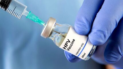 واکسیناسیون HPV برای پیشگیری از ابتلا به سرطان دهانه رحم و زگیل‌های تناسلی وارد برنامه واکسیناسیون کشوری می‌شود