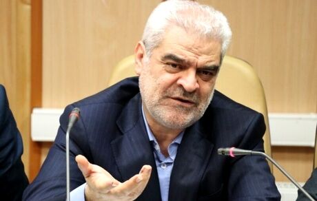 شرایط عرضه خودرو در بورس فراهم نیست