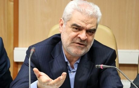 شرایط عرضه خودرو در بورس فراهم نیست