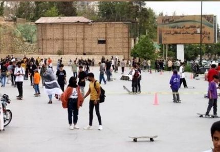 جزئیاتی از ماجرای تجمع دختران بی‌حجاب در شیراز