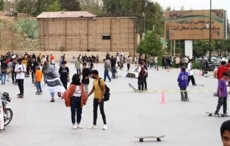 جزئیاتی از ماجرای تجمع دختران بی‌حجاب در شیراز