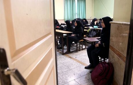 جدول زمانی آموزش تلویزیونی دانش‌آموزان شنبه ۱۵ آذر