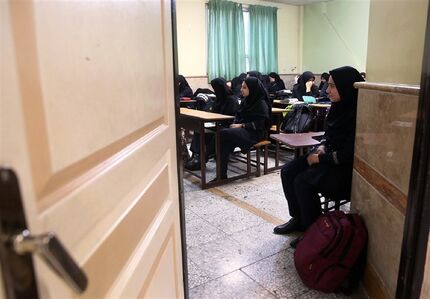 جدول زمانی آموزش تلویزیونی دانش‌آموزان شنبه ۱۵ آذر