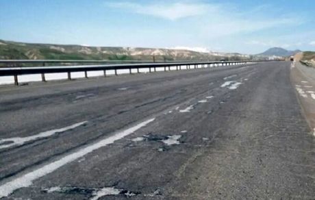 آزادراه تبریز به تهران در پی اصابت پرتابه دشمن بسته شد