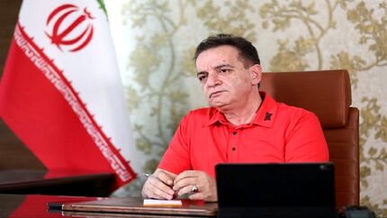 زنوزی: رئیس فدراسیون فوتبال از سپاهان حمایت می‌کند / VAR کمک حال برخی تیم‌ها شده است