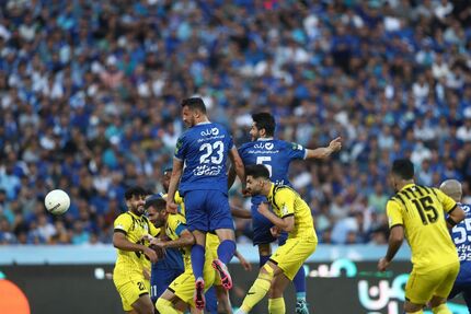 قهرمانی استقلال با رکورد بی نظیر یک فصل بدون باخت در لیگ برتر