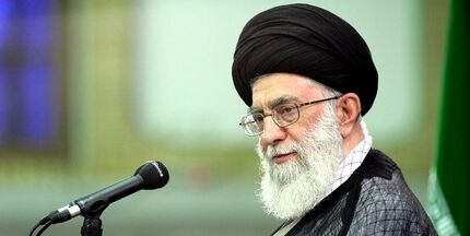 رهبر انقلاب در پیامی درگذشت همشیره رئیس‌جمهور را تسلیت گفتند