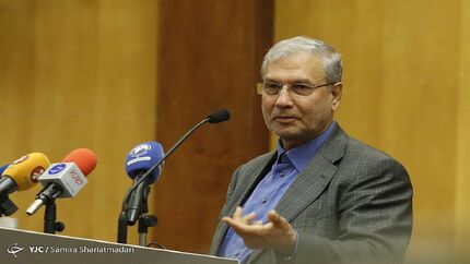 افزایش بستری شده‌های کرونایی در سنین ۱۵ تا ۱۷ سال/ راه‌اندازی گمرک هوشمند در دست اقدام است