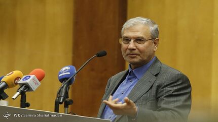 افزایش بستری شده‌های کرونایی در سنین ۱۵ تا ۱۷ سال/ راه‌اندازی گمرک هوشمند در دست اقدام است