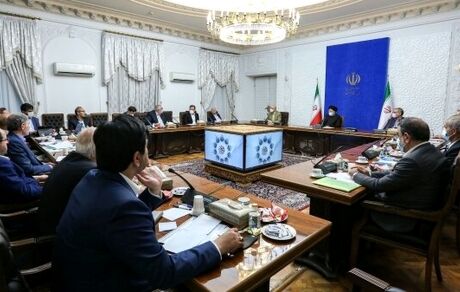 رئیس جمهور : بخش‌های اجرایی با تمام توان برای تقویت منزلت نخبگان بکوشند